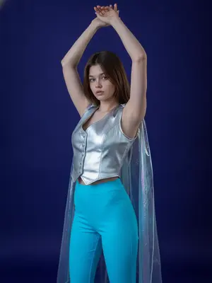 Футуристическая женщина