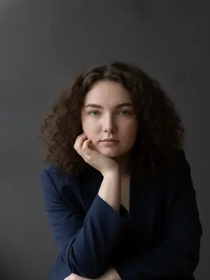 Минималистичный портрет