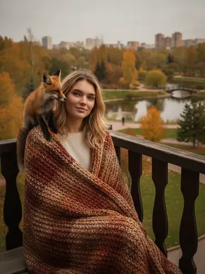 Уютный балкон с лисой