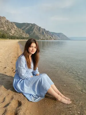 Женщина на Байкале