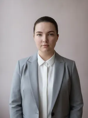 Портрет уверенной женщины